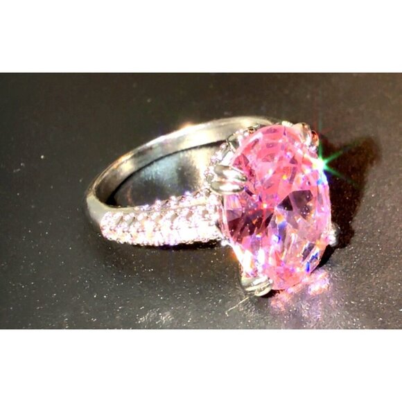 Stunning Sterling Silver Ring With Large Pink Oval Cubic Zirconia & Pave Band - Picture 6 of 8